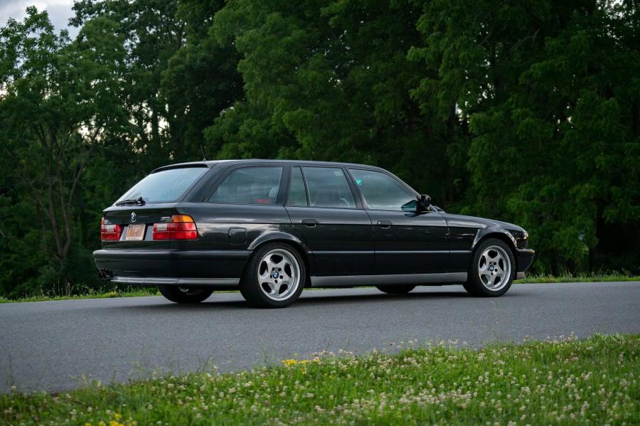  BMW M5 Touring (E34) 1992 года  (EU) (фото 15 из 94)